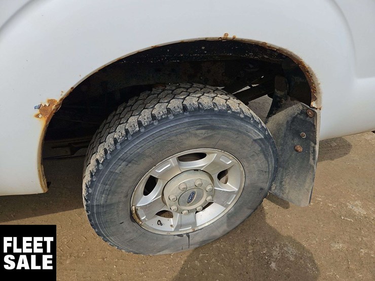 2015-ford-f250-image-32