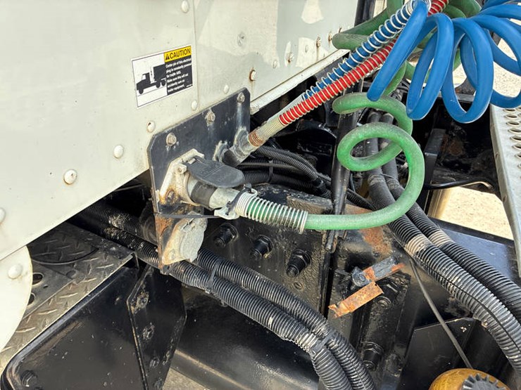 caterpillar-c13-image-48