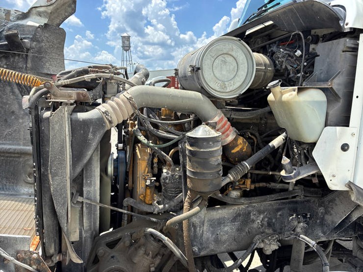 caterpillar-c13-image-59