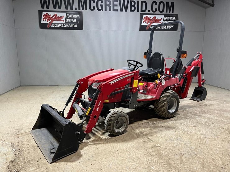 2020-massey-ferguson-gc1723eb-image-2