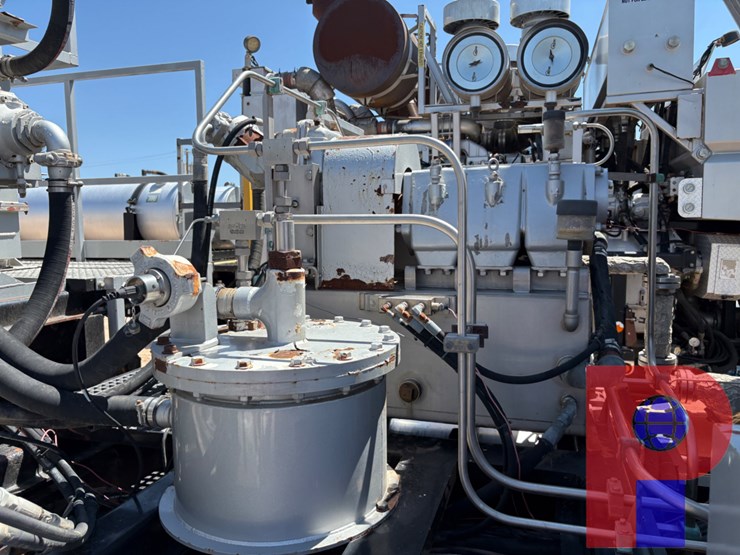 2012-ue--43’-t/a-nitrogen-pump-trailer-image-8