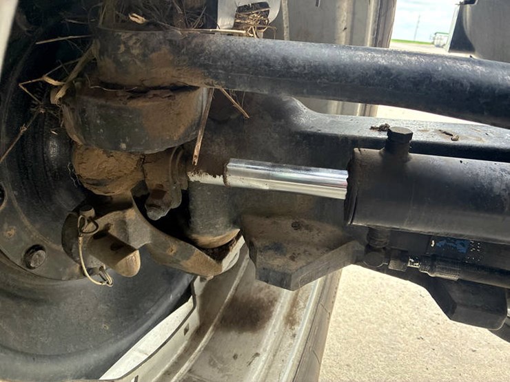 2002-john-deere-2630-image-49