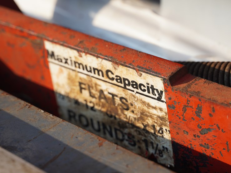 #172-•-edwards-jaws-iv-iron-worker-image-5