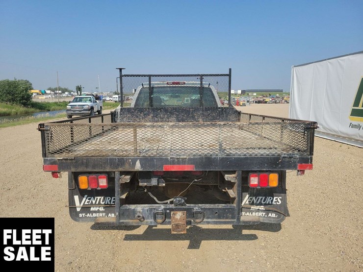 2006-gmc-sierra-3500-image-7