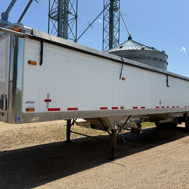 2012 Timpte 40” Hopper Bottom, Ag Hoppers, 66" Sidewalls, Power Tarp and Power Traps with Separate R