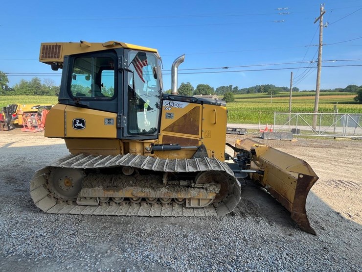 2015-deere-650k-lgp-image-6