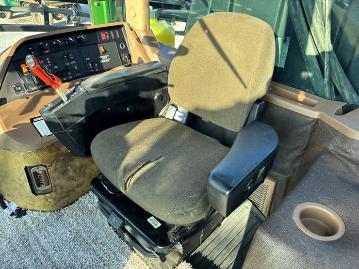 1999-john-deere-4700-image-96