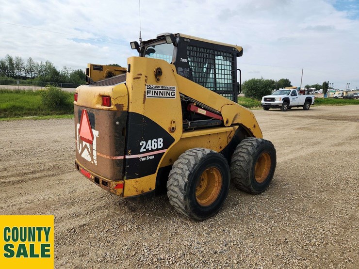 2005-caterpillar-246b-image-3