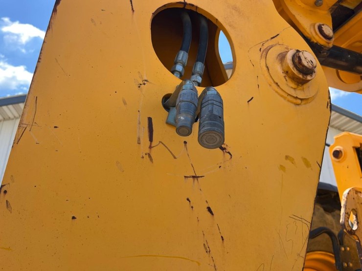 2015-jcb-507-42-image-11