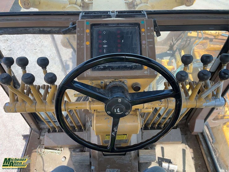 1989-caterpillar-140g-image-9