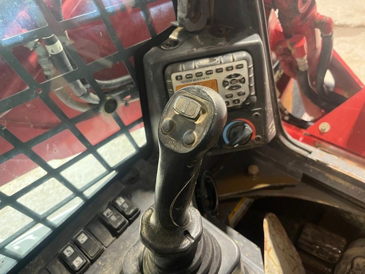 takeuchi-tl12v2-image-32