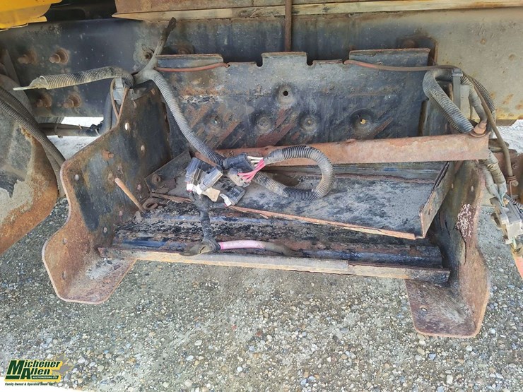 2009-international-durastar-4300-image-21