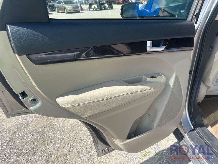 2015-kia-sorento-image-16