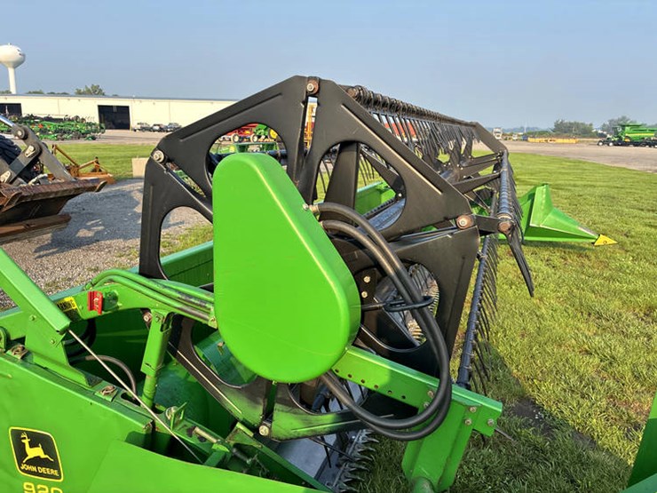john-deere-920-image-9