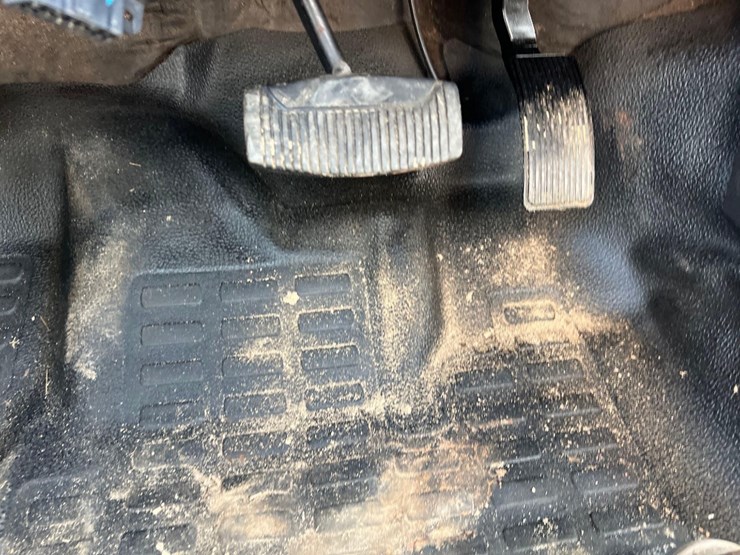 2015-ford-f450-xl-image-38