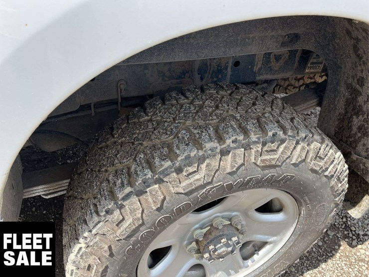 2016-ram-tradesman-image-12