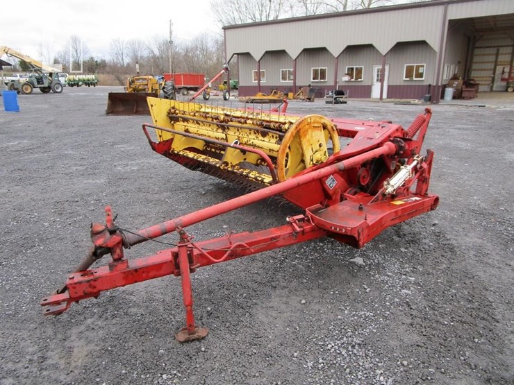 new-holland-472-image-1