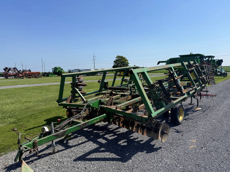 john-deere-722-image-1