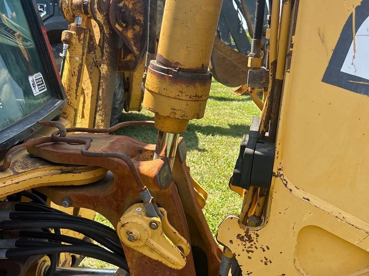 deere-310g-image-15