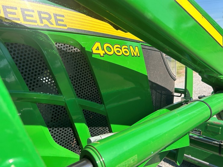 john-deere-4066m-image-23