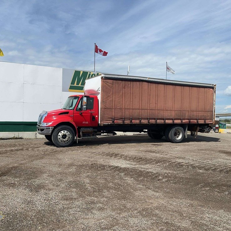 2009 INTERNATIONAL DURASTAR 4300