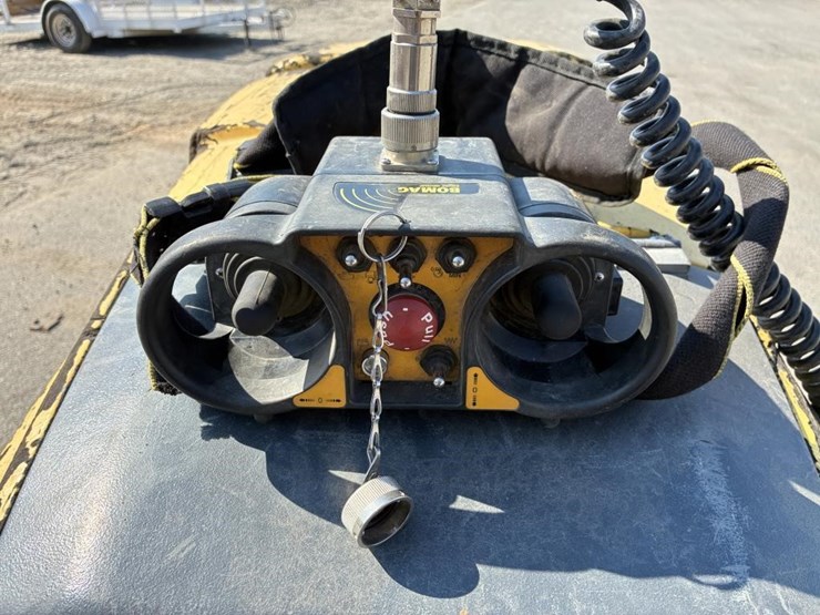 2010-bomag-bmp8500-image-9