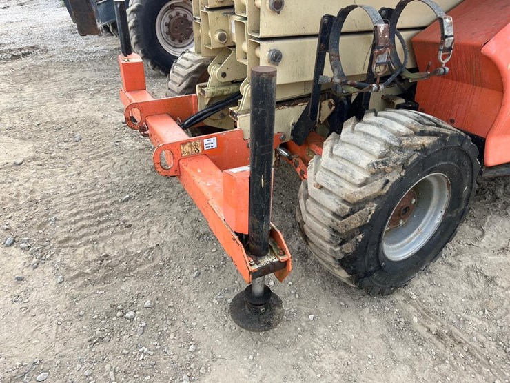 2005-jlg-4394rt-image-9