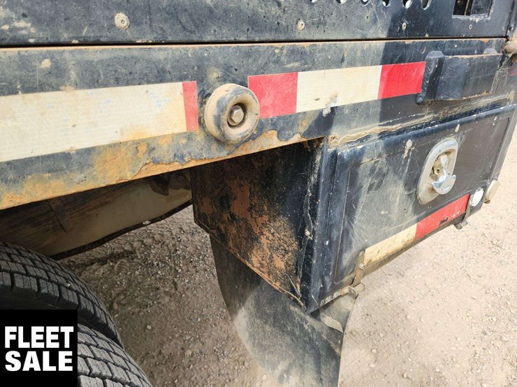 2016-ford-f550-image-47