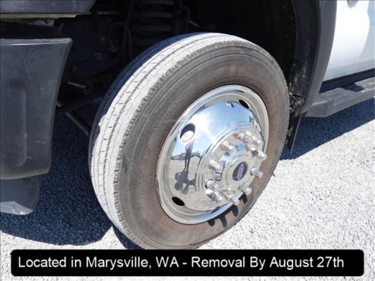 2014-ford-f550-image-18