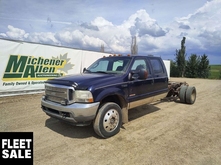 2003-ford-f550-image-1