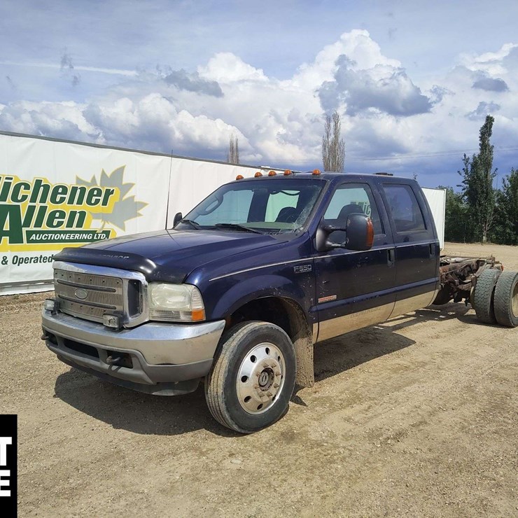 2003 FORD F550