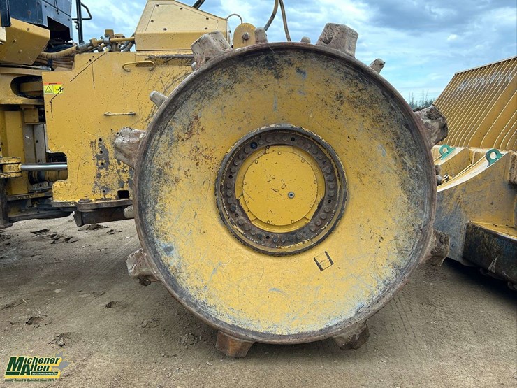 2016-caterpillar-836k-image-18