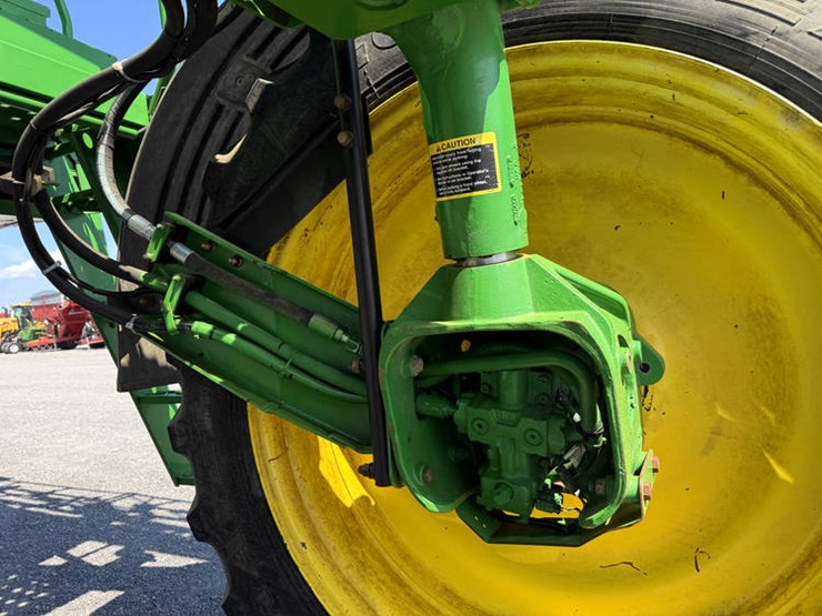 2005-john-deere-4720-image-21