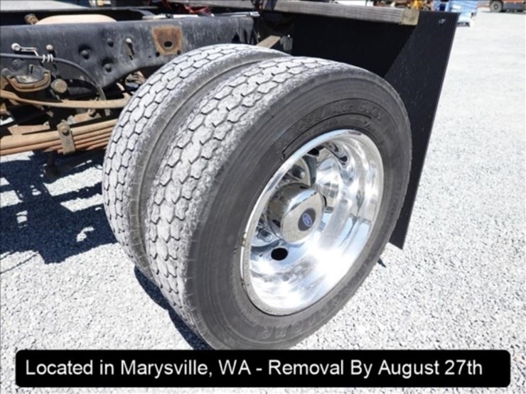 2014-ford-f550-image-12