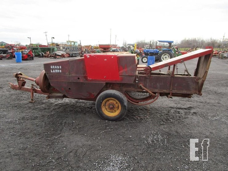 new-holland-315-image-6