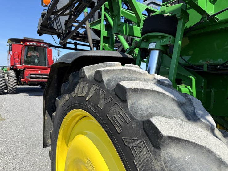 2005-john-deere-4720-image-18