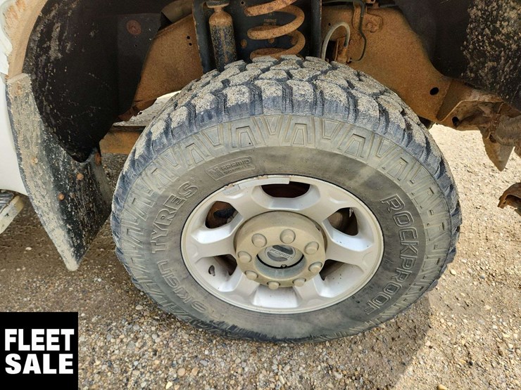 2015-ford-f350-image-29