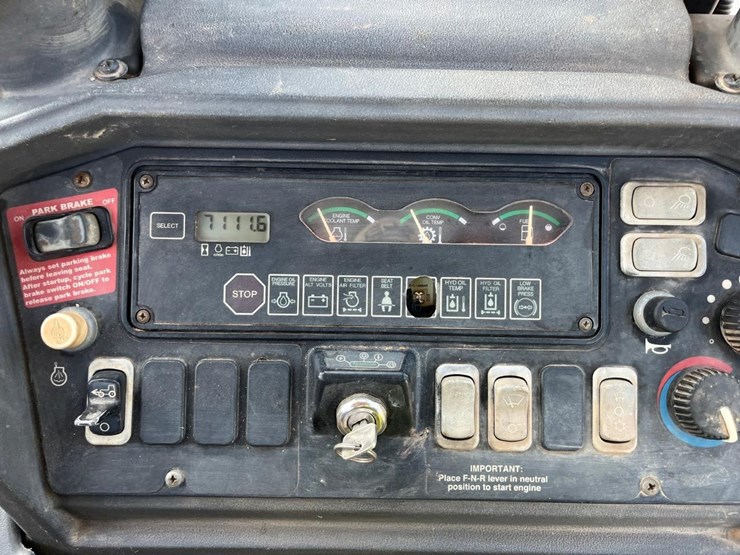 deere-410g-image-29
