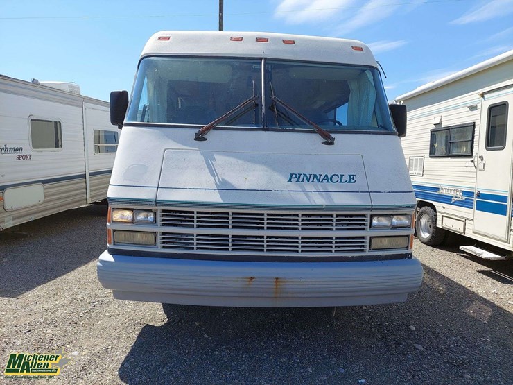 1992-chevrolet-p30-image-25