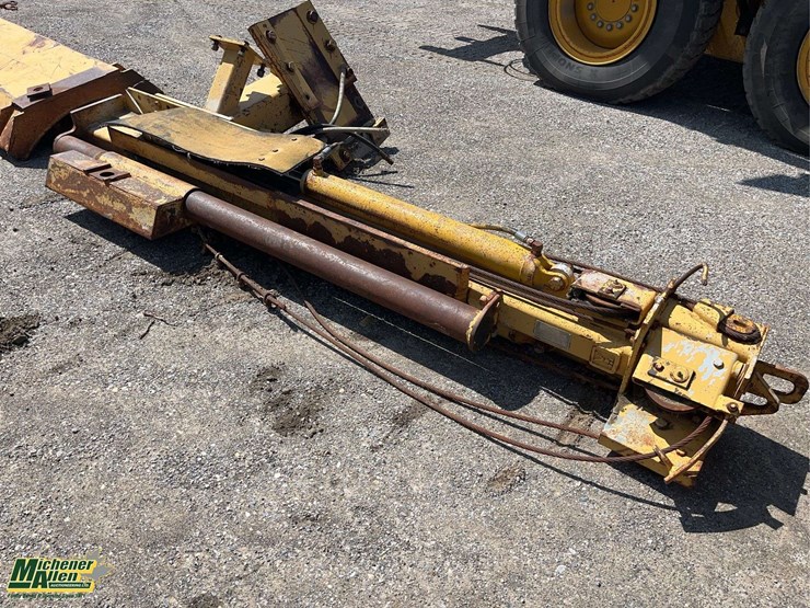 1989-caterpillar-140g-image-5