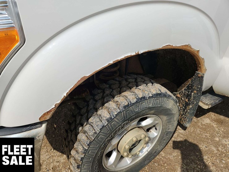 2015-ford-f350-image-34