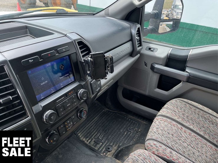 2020-ford-f350-image-5