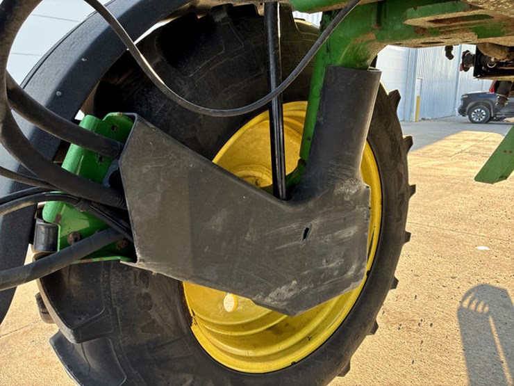 1999-john-deere-4700-image-77