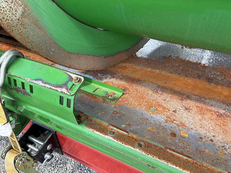 2016-john-deere-630f-image-35