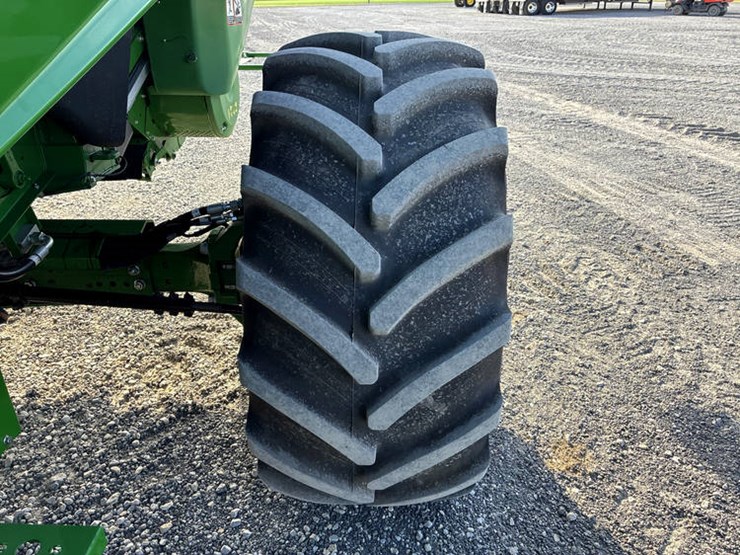 2024-john-deere-s790-image-40