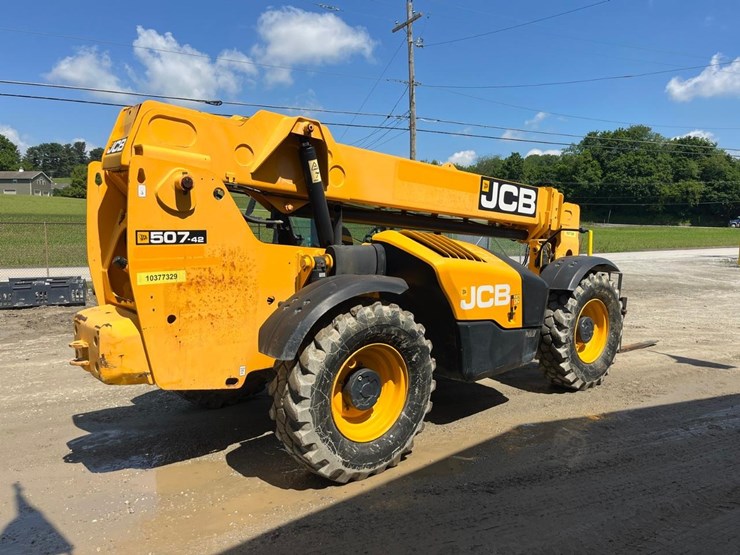 2015-jcb-507-42-image-5