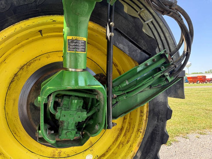 2005-john-deere-4720-image-27