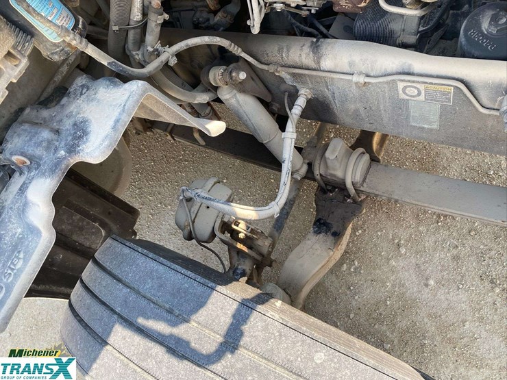 2019-peterbilt-579-image-31
