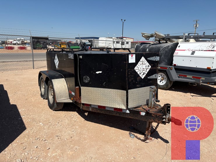 axis-products-t/a-bumper-pull-fuel-trailer-image-2