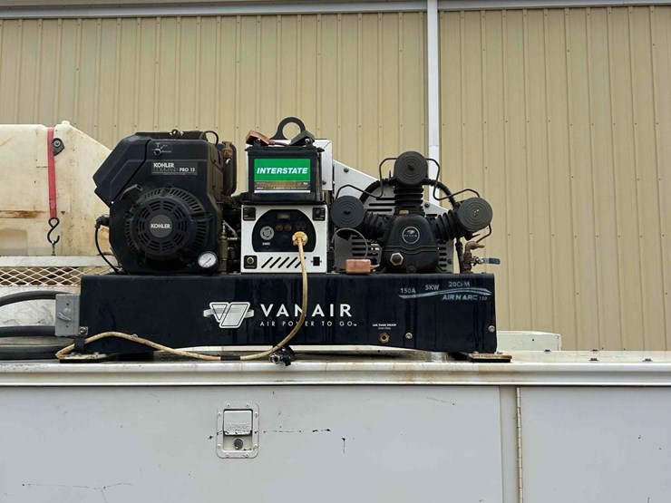 2007-custom-built-image-18